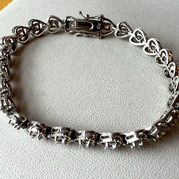 925 STERLING SILVER CZ CUBIC ZIRCONIA HEART SHAPE TENNIS BRACELET ROMANTIC LOVE